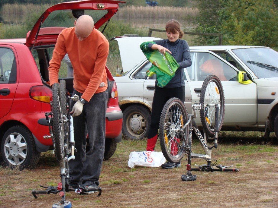 kondzikimagdawtrakcieprzygotowadostartu.jpg